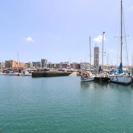 Live A Nautical-sport Experience Hotel en barco